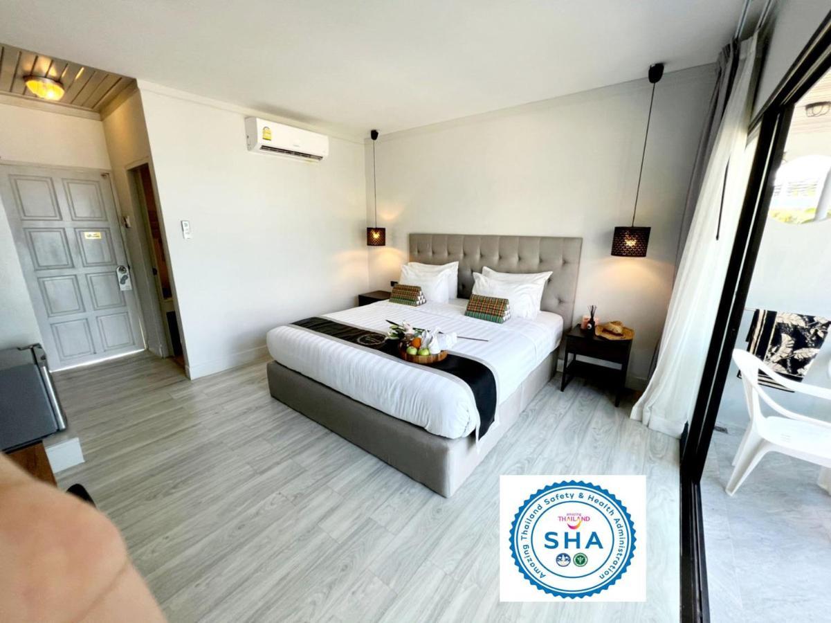 Thai Kamala Beach Front Phuket Kültér fotó
